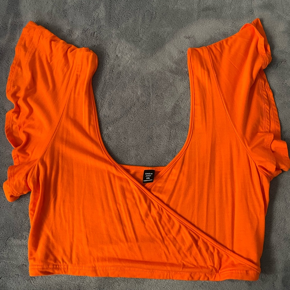 Crop Top Shirt Plus Size